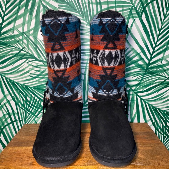 BearPaw Aztec Southwestern Black Suede Fringe Boots Women’s 10 - Picture 2 of 12